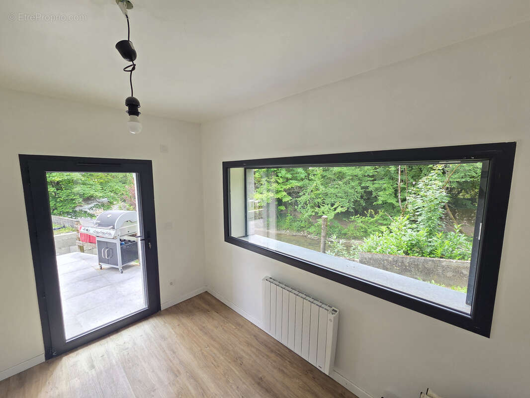 Appartement à AIX-LES-BAINS