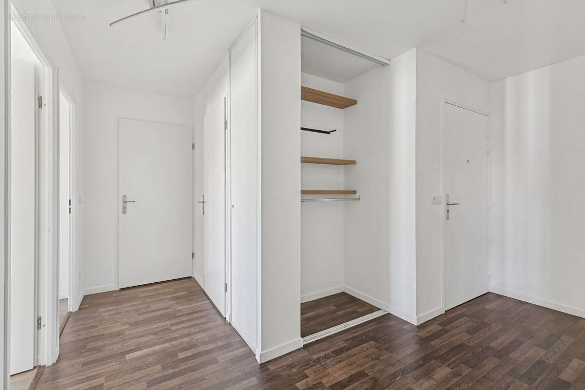 Appartement à ROMAINVILLE