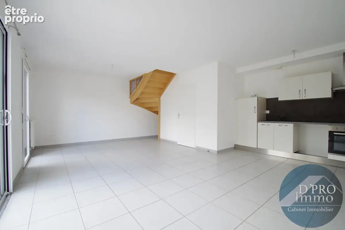 Premier achat, premier jardin, premier vrai chez-soi. - photo 2