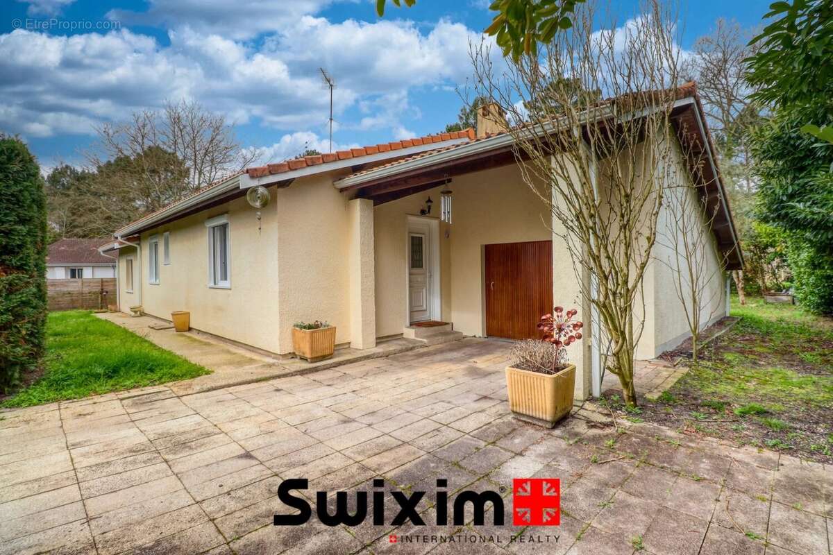 Maison à LE PIAN-MEDOC