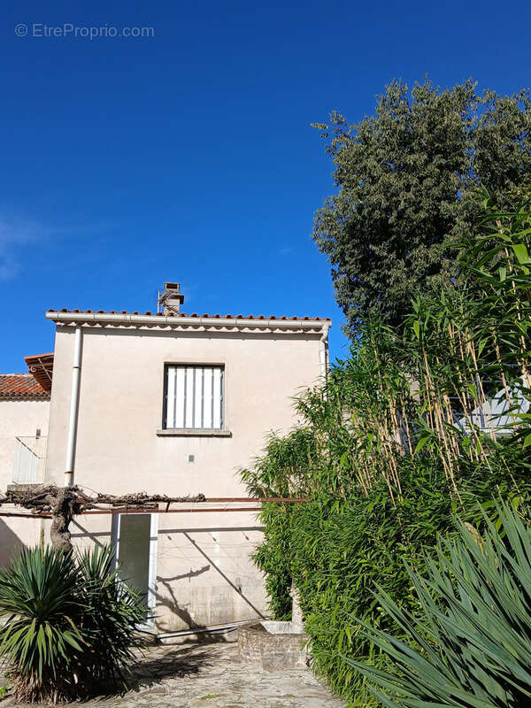 Appartement à SAINT-CHRISTOL-LES-ALES