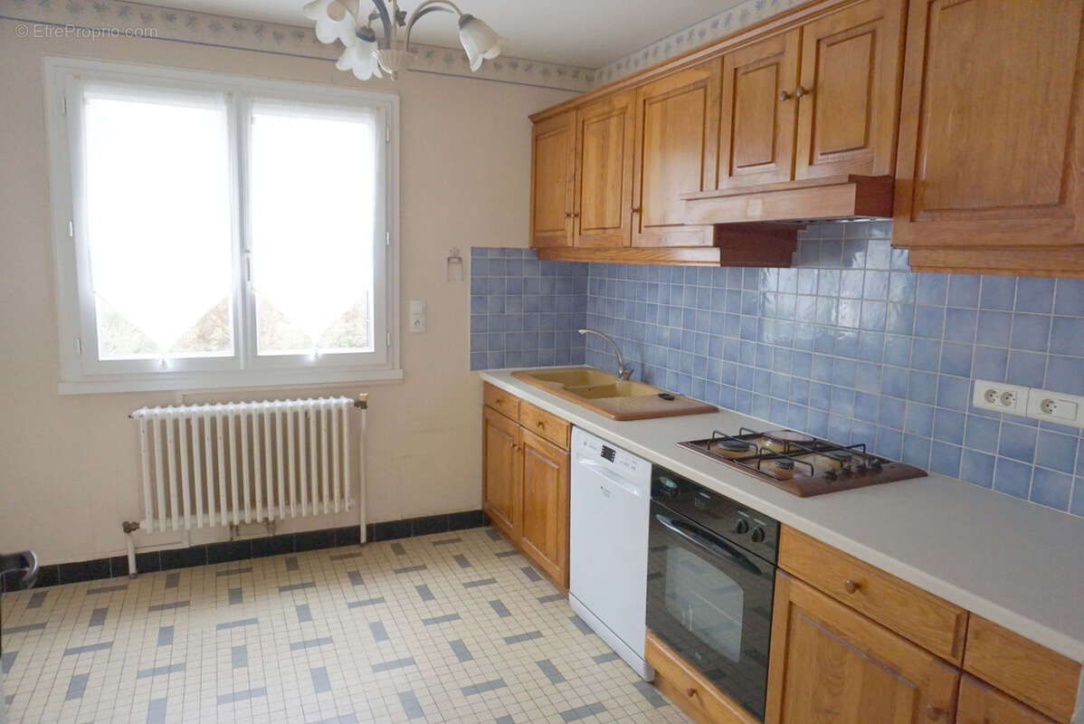 Appartement à PARAY-LE-MONIAL