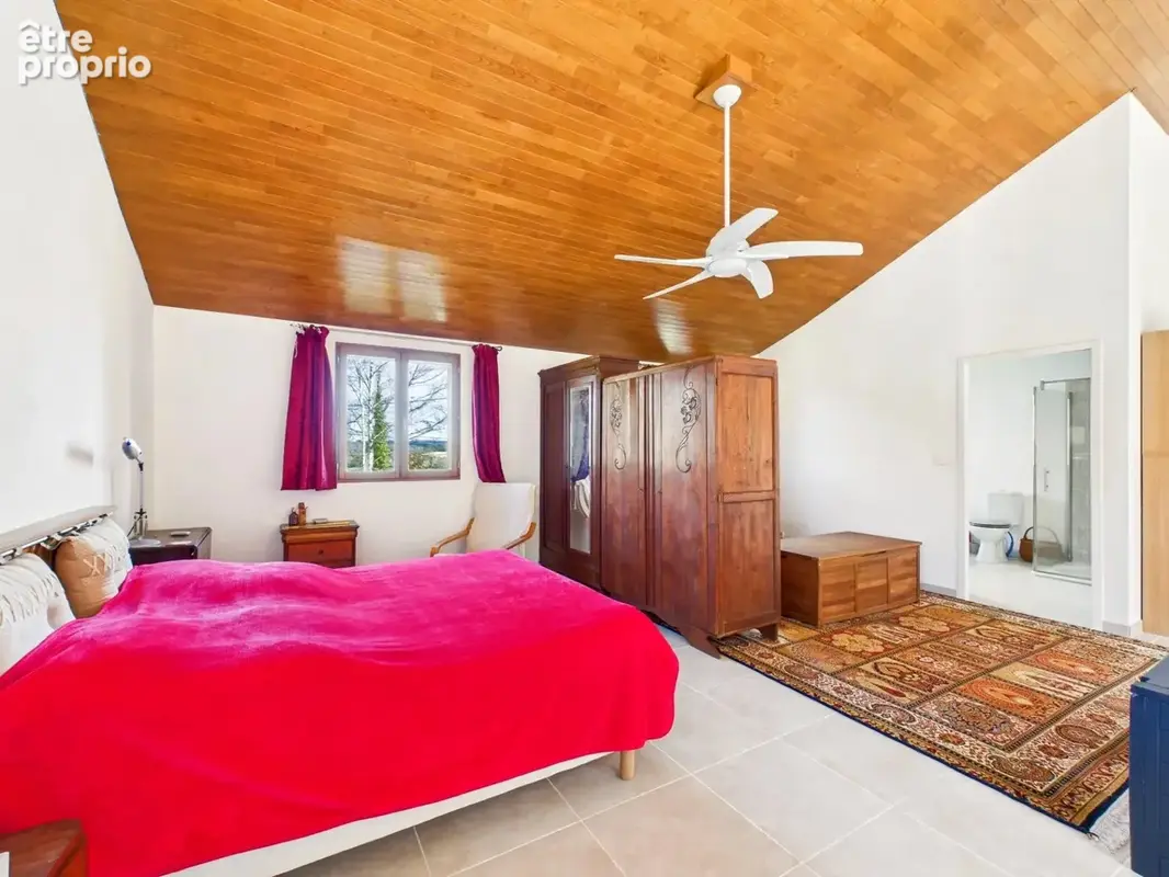 Maison moderne - spacieuse avec grand jardin près de la ville - photo 12
