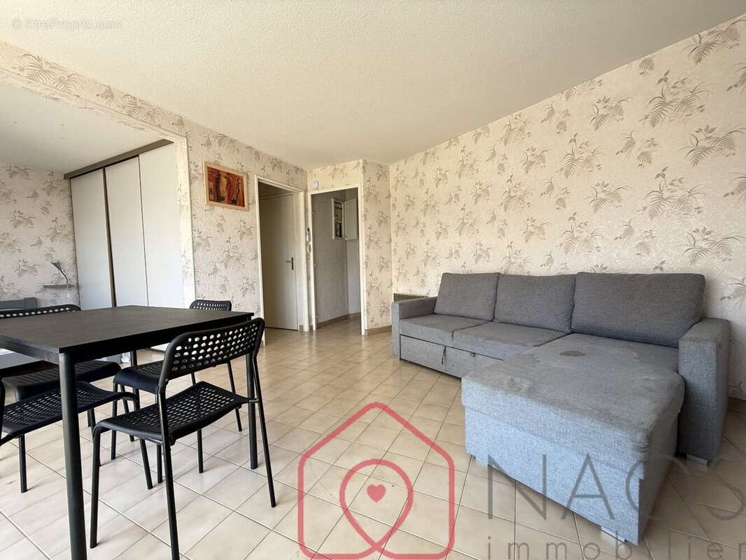 Appartement à FREJUS