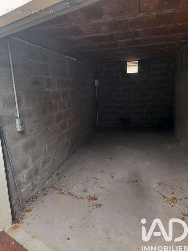 Photo 2 - Parking à VAUX-SUR-SEINE