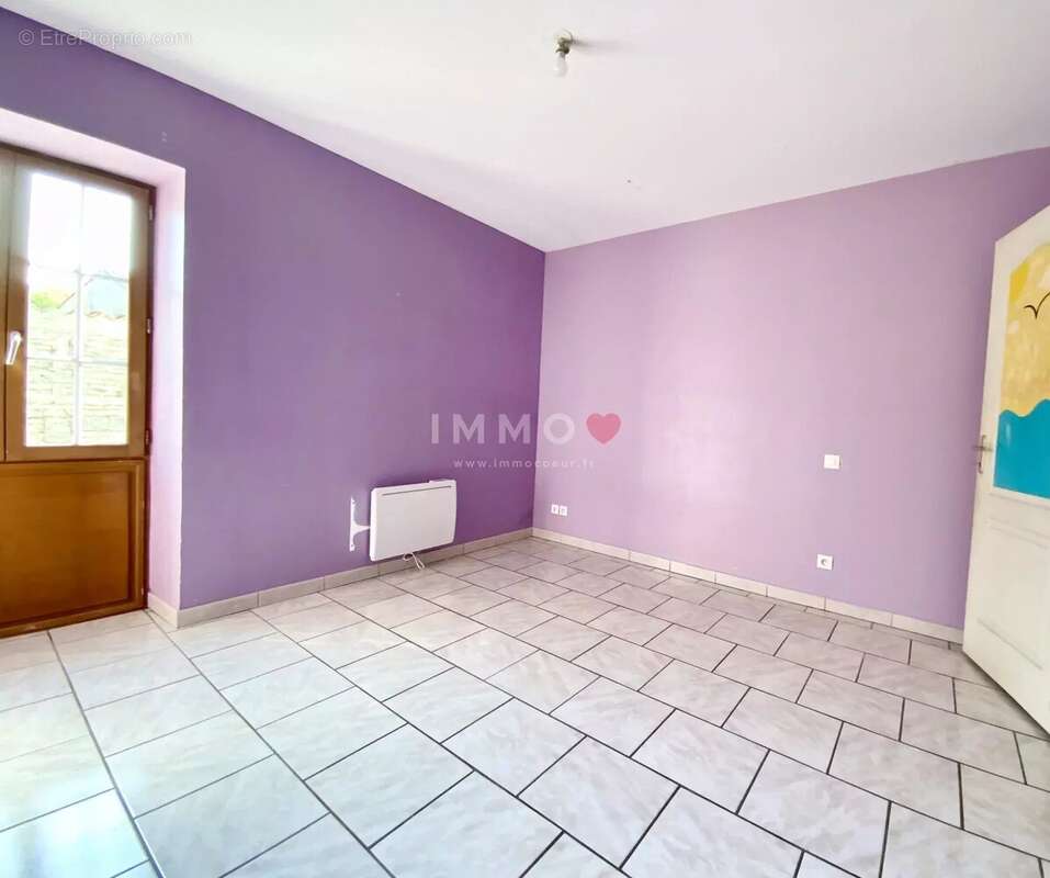 Maison à BEAUVAIS-SUR-MATHA