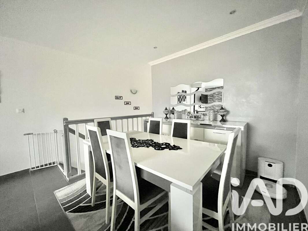 Photo 5 - Maison à VILLEFRANCHE-SUR-SAONE