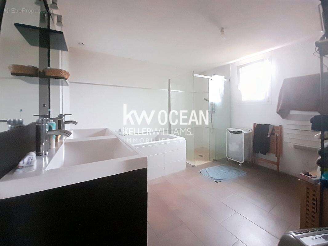 Maison à PLOUDALMEZEAU