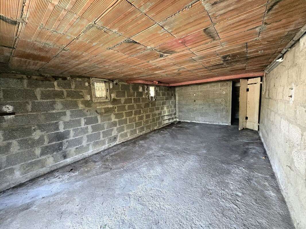 Maison familiale à rénover - Dole Sud - photo 5