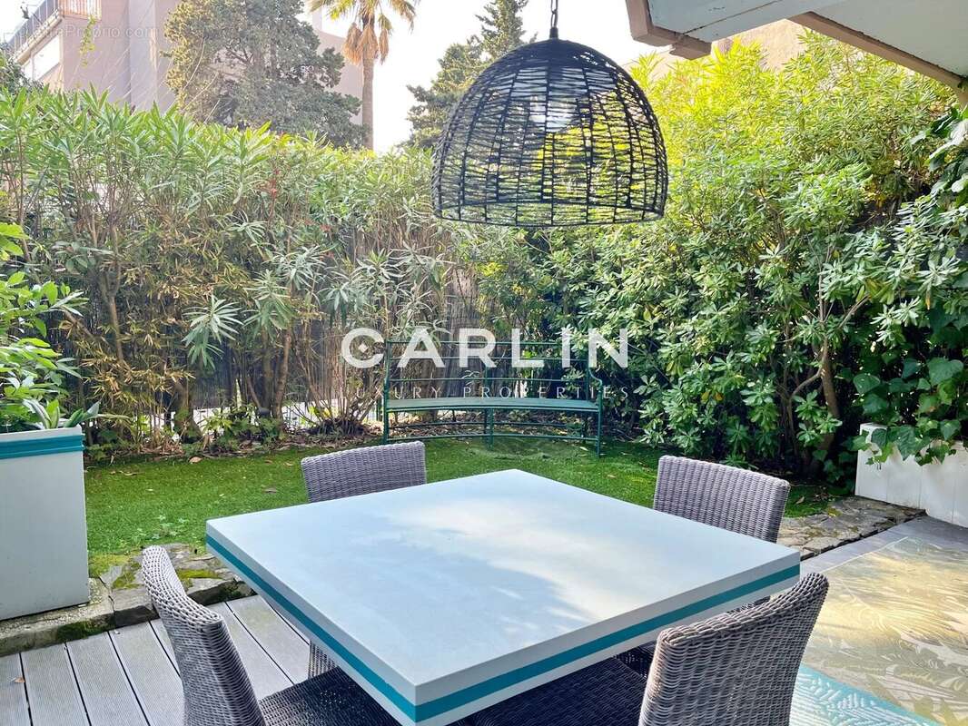 Appartement à SAINT-TROPEZ