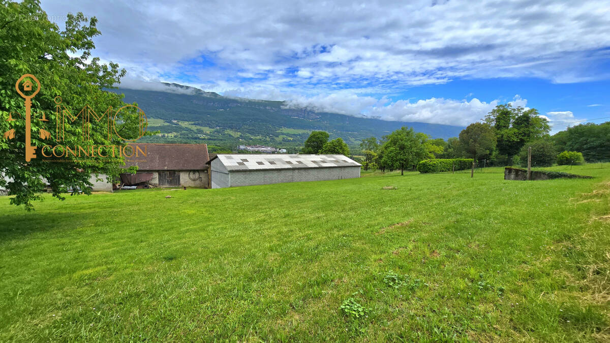 Terrain à SEYSSEL
