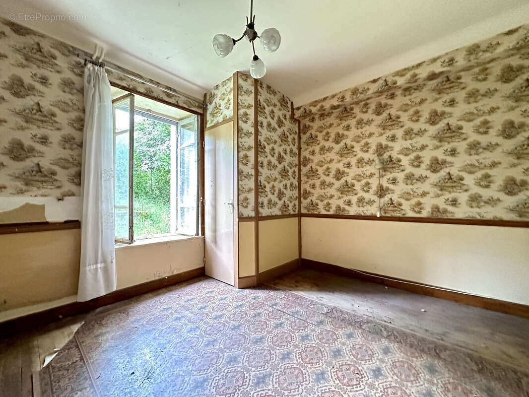 Maison à MESSEIX