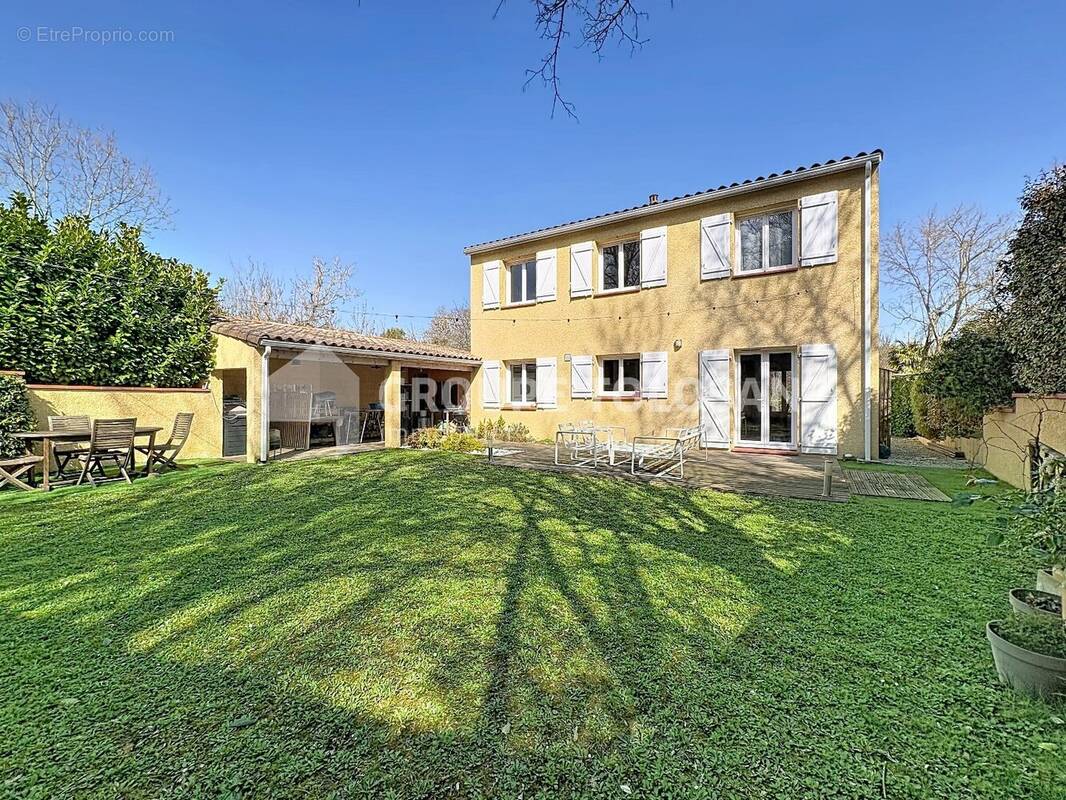 Maison à BOURG-SAINT-BERNARD