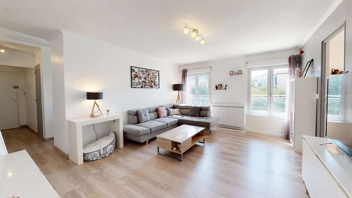 Appartement 53 m² à Gagny  - photo 2