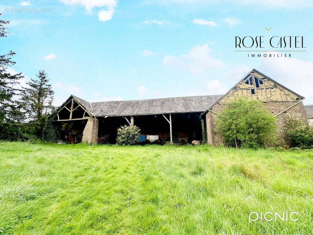 Terrain à FONTENAY-SUR-EURE