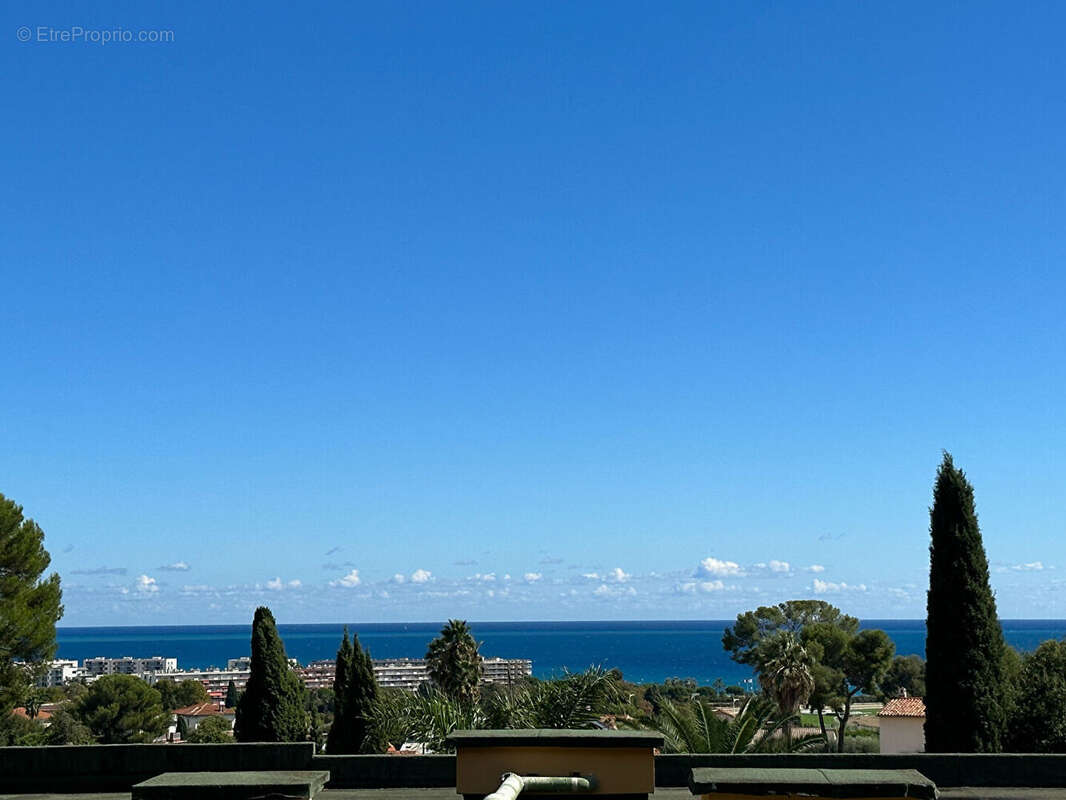 Appartement à CAGNES-SUR-MER