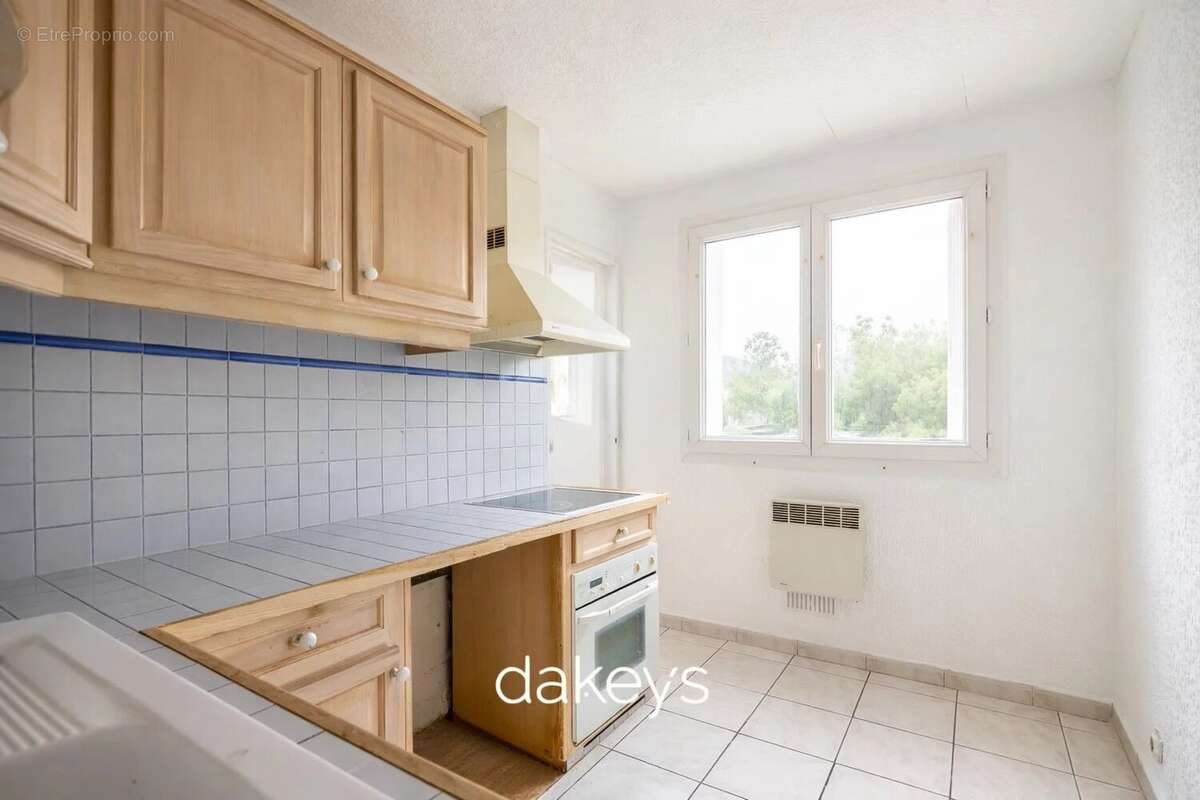 Appartement à MARSEILLE-9E
