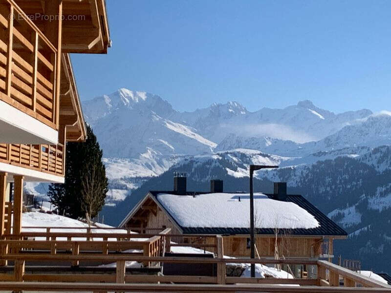 Appartement à HAUTELUCE