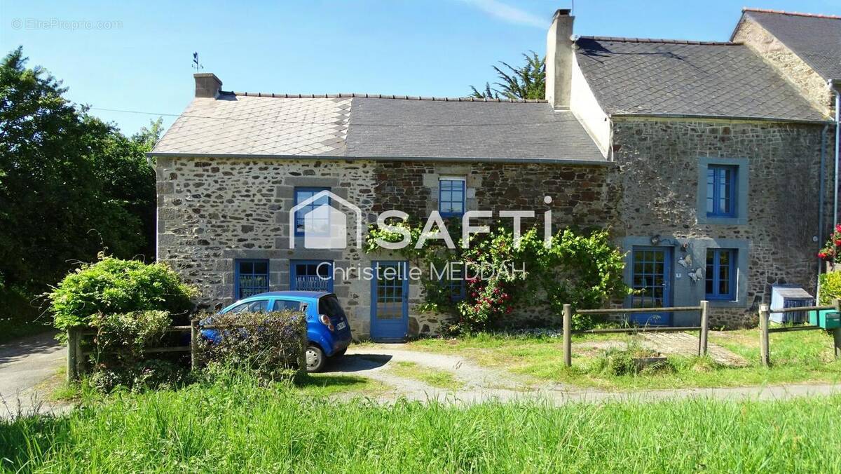 Photo 1 - Maison à TREMEREUC