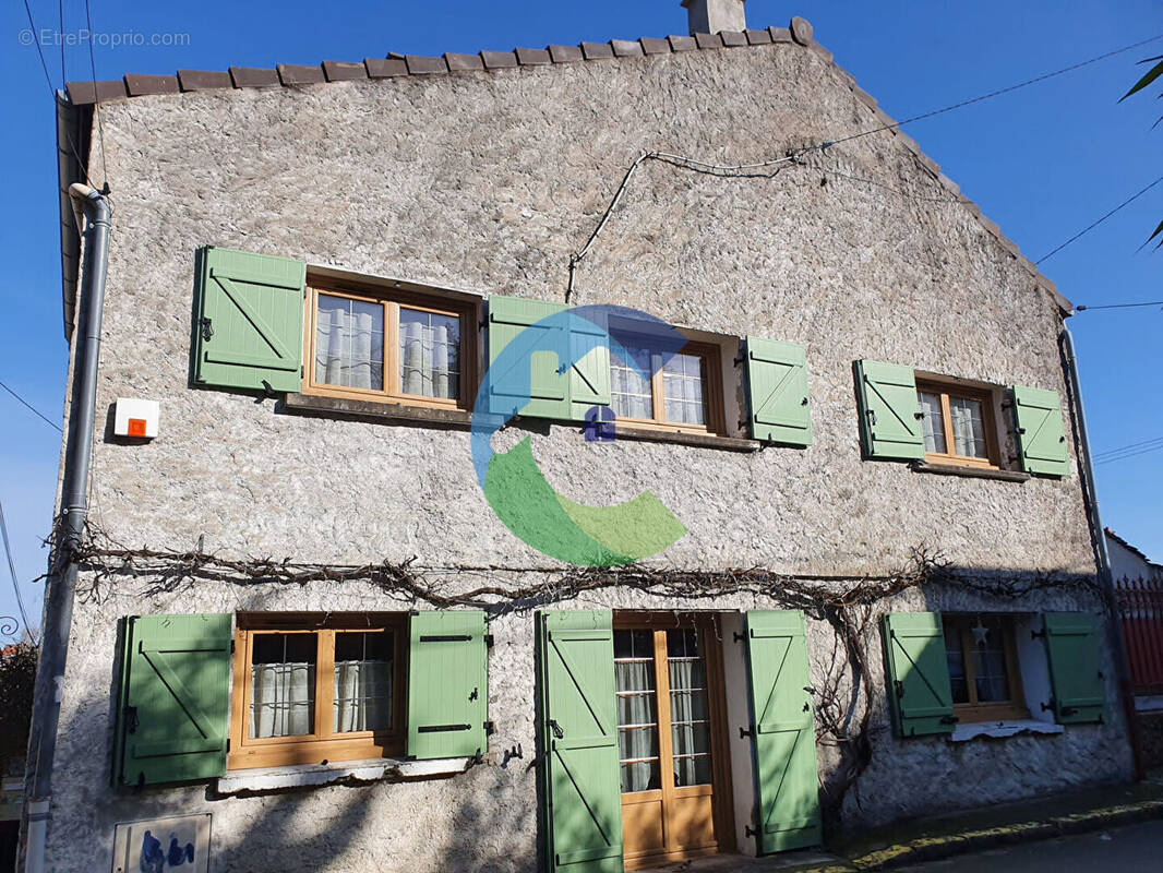 Maison à VILLEMOISSON-SUR-ORGE