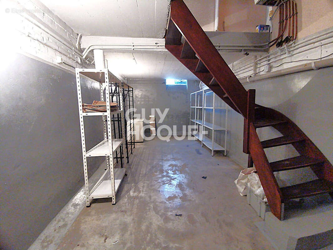 Maison à LA CHAPELLE-D'ARMENTIERES