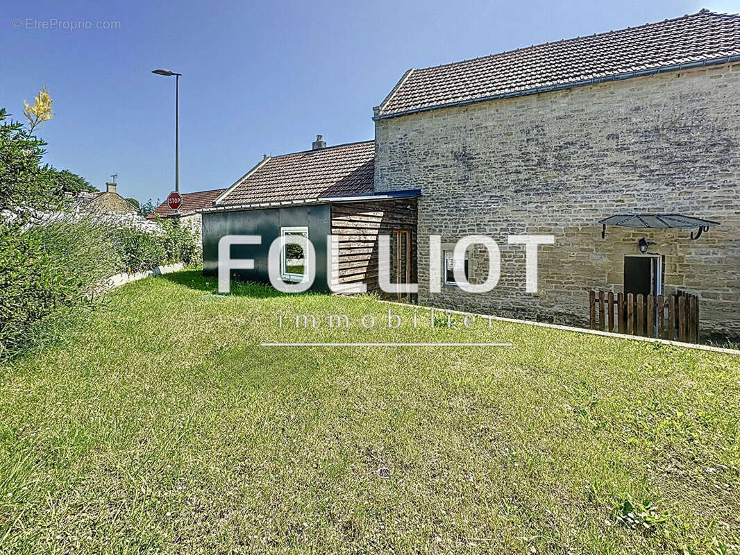 Maison à DOUVRES-LA-DELIVRANDE