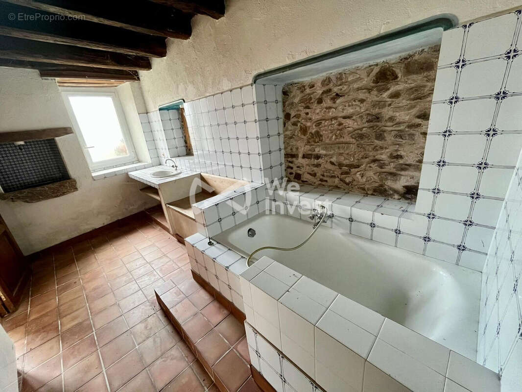Maison 200 m² à Vouvant  - photo 9