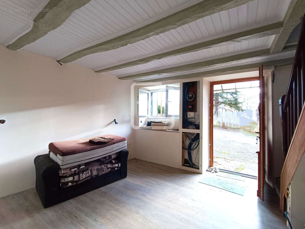 Maison à CUBJAC