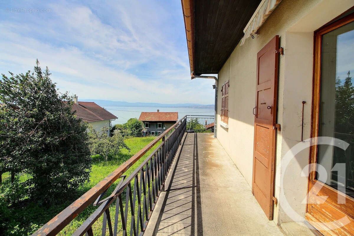 Maison à LUGRIN