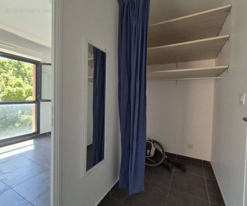 Appartement à MARSEILLE-16E
