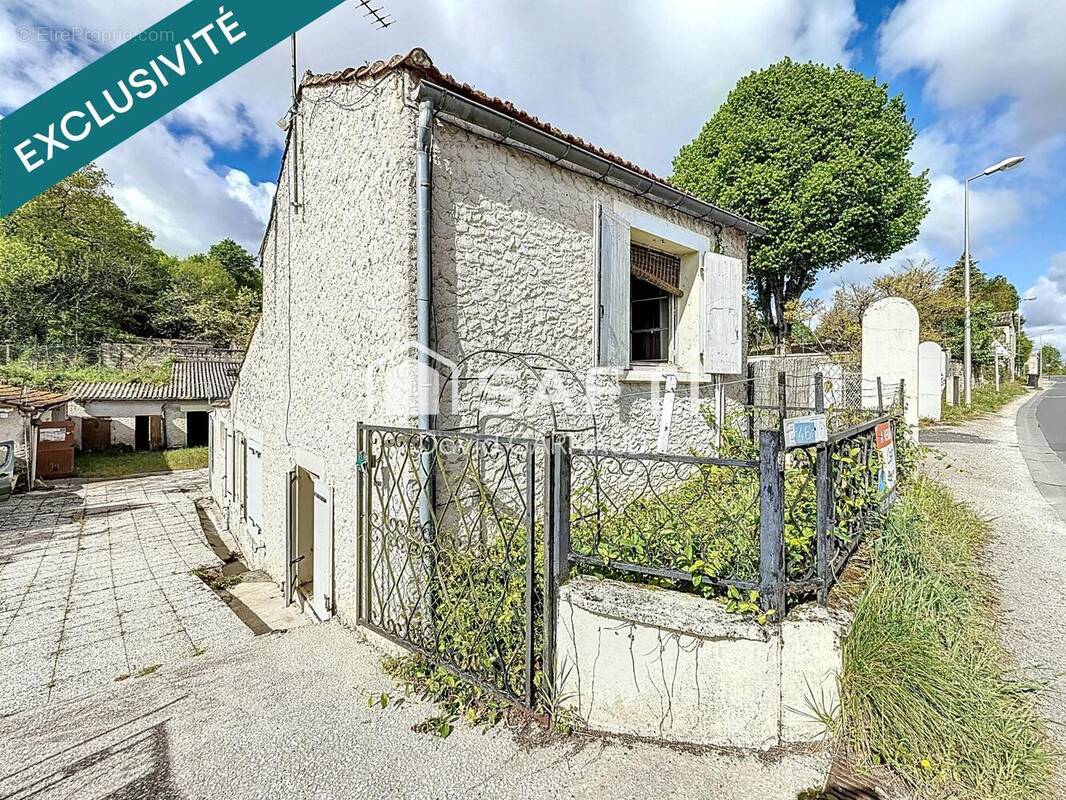 Photo 1 - Maison à LINARS