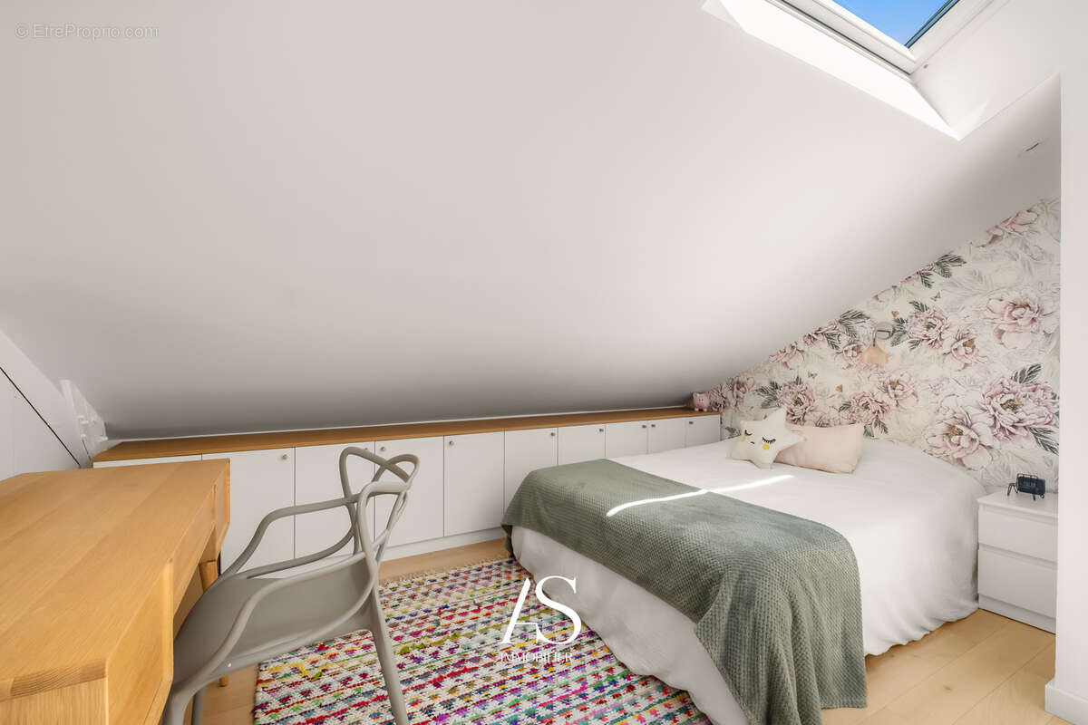 Appartement à SAINT-CYR-AU-MONT-D'OR