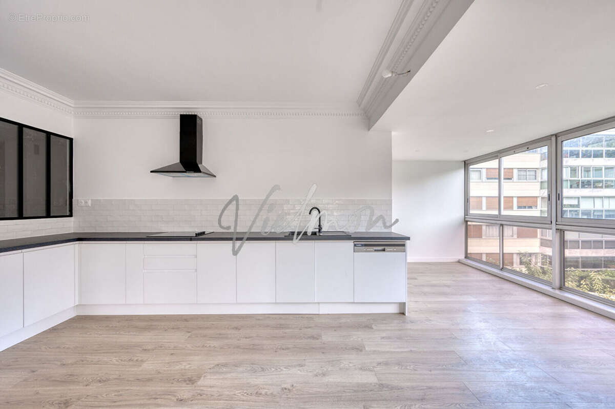 Appartement à LE CHESNAY