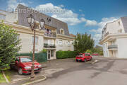 Appartement à LA QUEUE-EN-BRIE