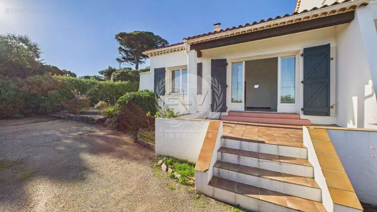 Maison à SAINTE-MAXIME