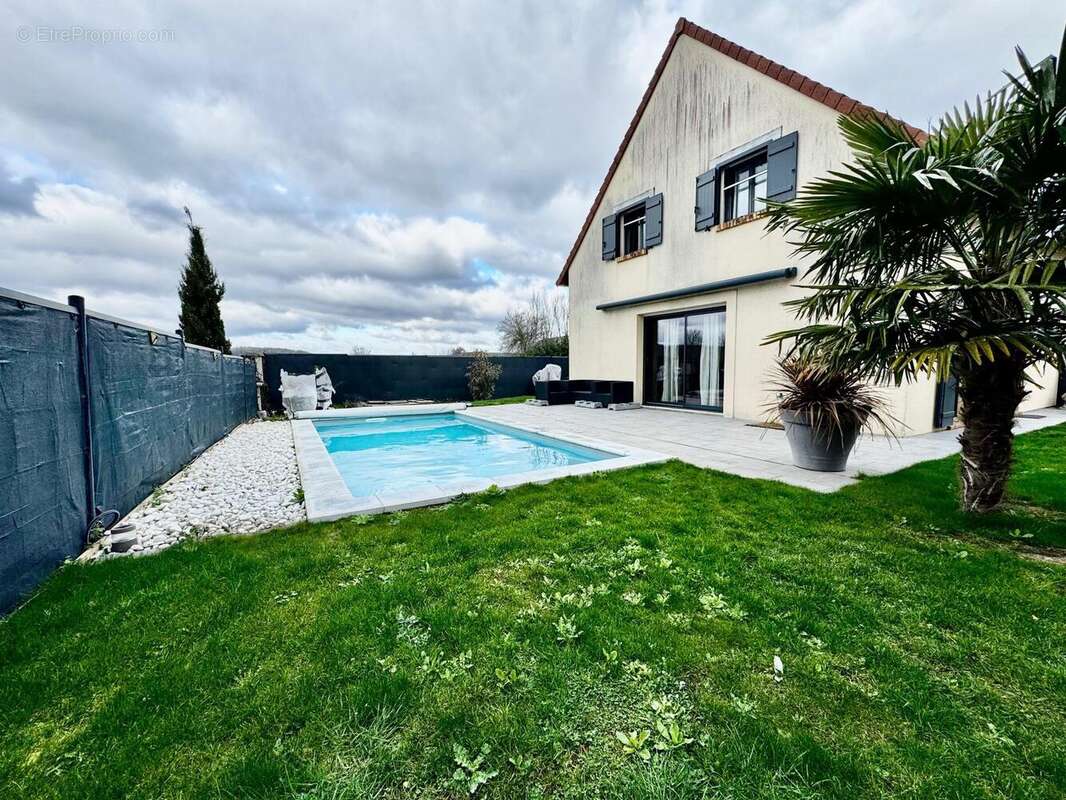 Photo 2 - Maison à COURCELLES-SUR-SEINE