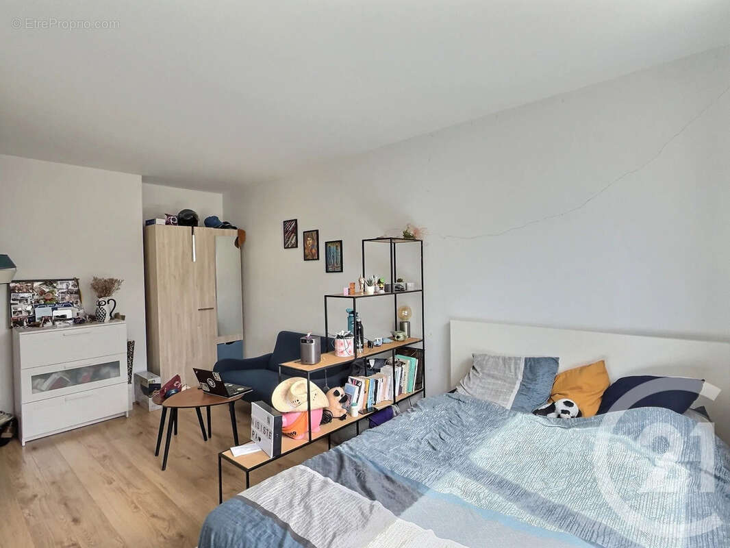 Appartement à MONTROUGE