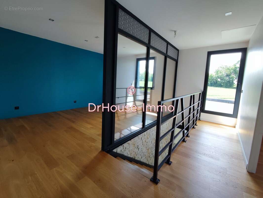 Maison à RUCQUEVILLE