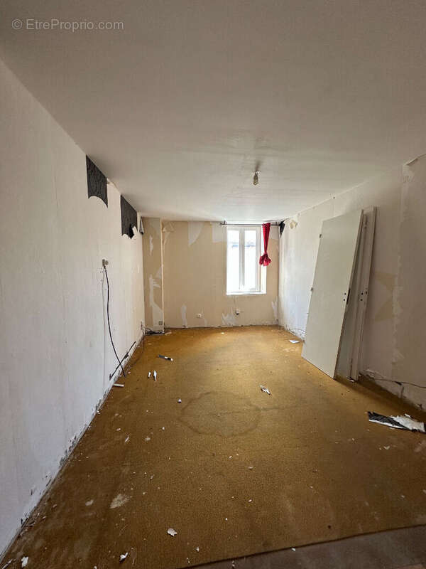 Maison Aigues Vives 6 pièce(s) 312 m2 - photo 12