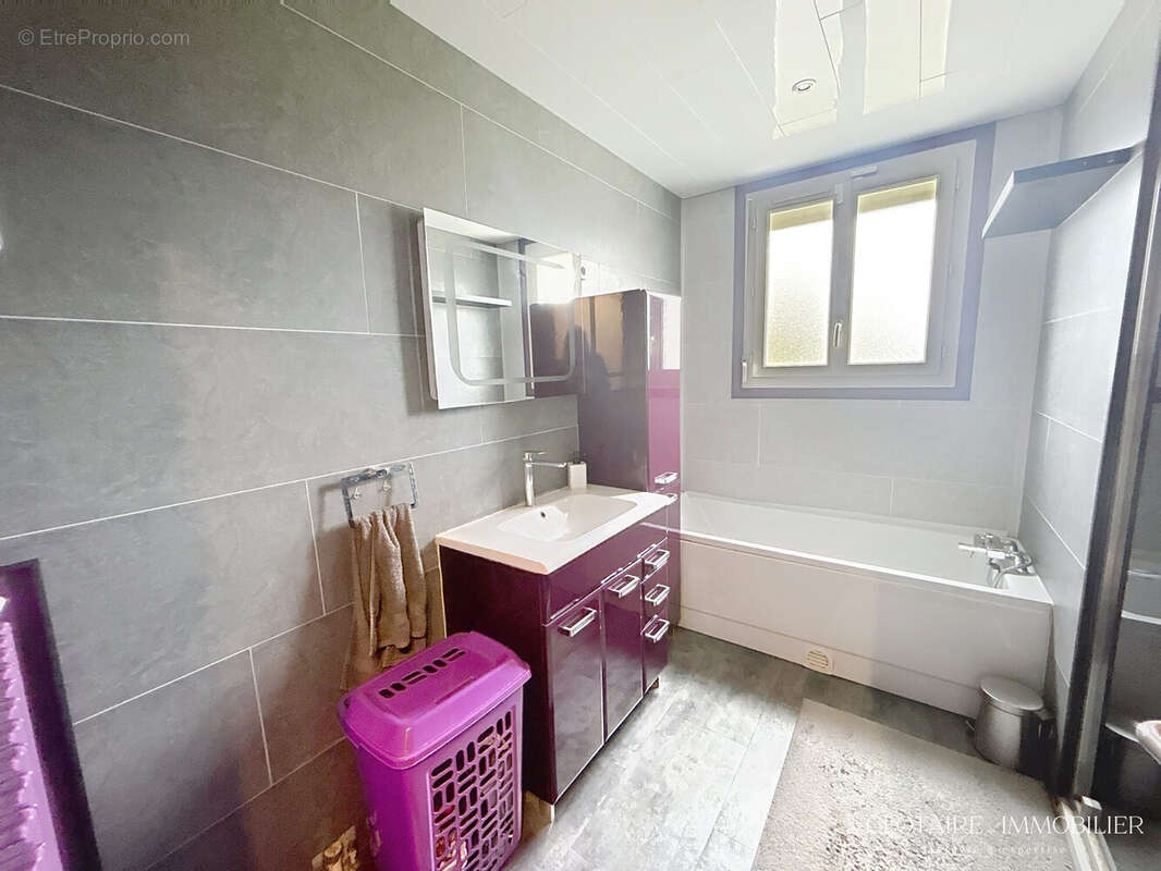 Maison à JONQUIERES