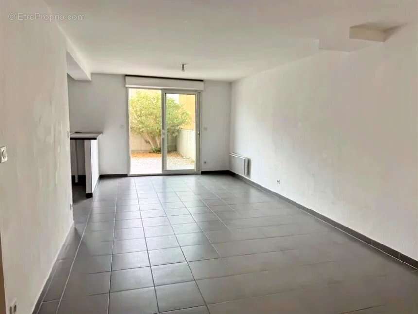 Villa T4 - A Vendre - photo 3