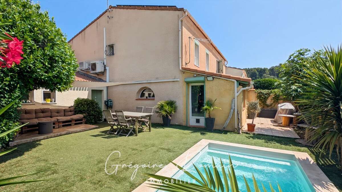 Maison à SAINT-CHAMAS