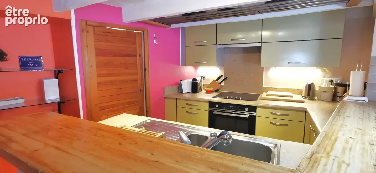 Cassis - Vente appartement T3 en dernier étage dans le village avec balcons - photo 4