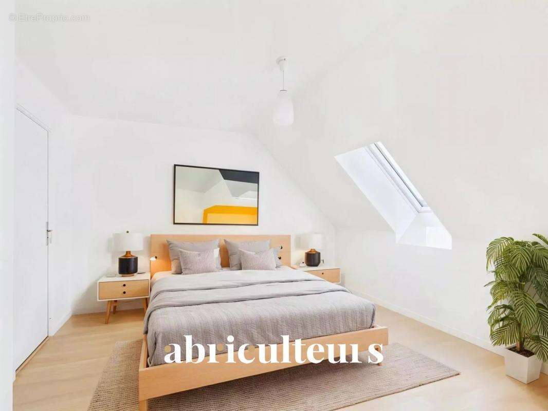 Appartement à COLOMBES