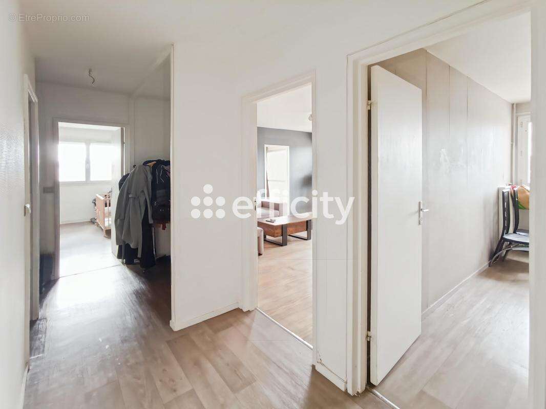 Appartement à LE PETIT-QUEVILLY