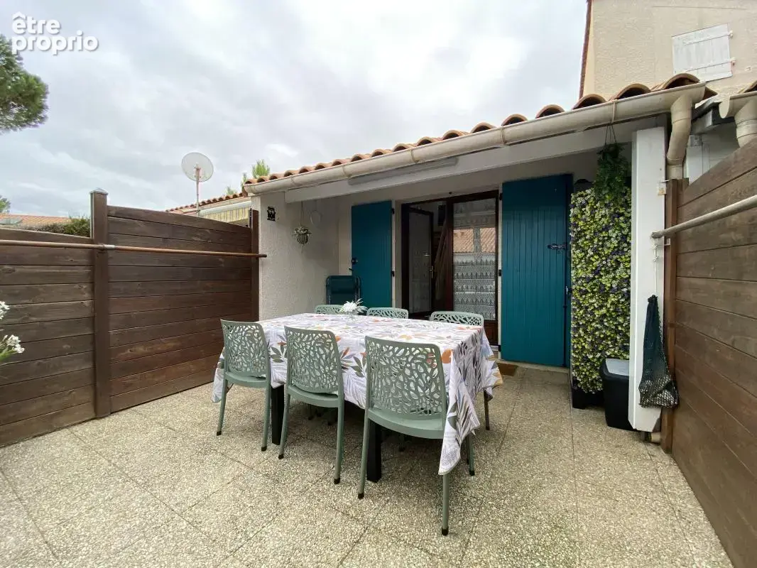 LA PALMYRE Maison 3 pièces dans Résidence Boisée avec Piscine, 400m du Centre-Ville - photo 2