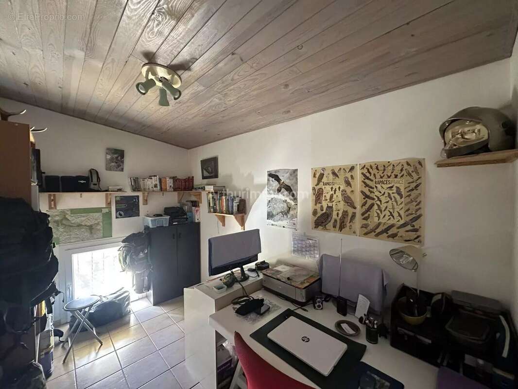 Maison à LAMBRUISSE