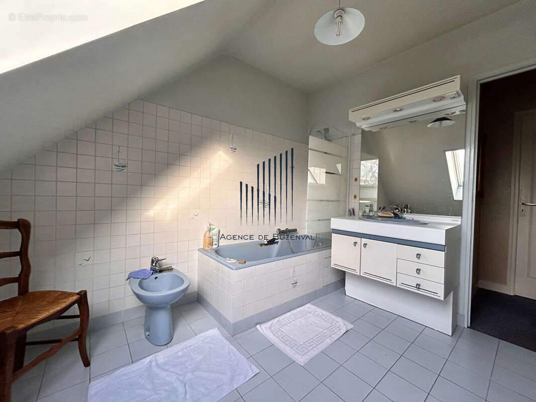 Maison à RUEIL-MALMAISON