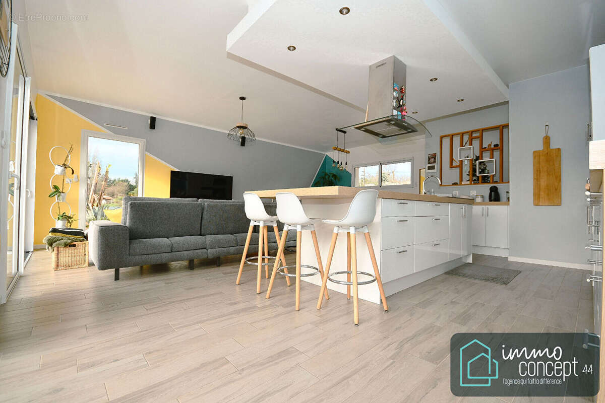 Maison à SAINT-AIGNAN-GRANDLIEU