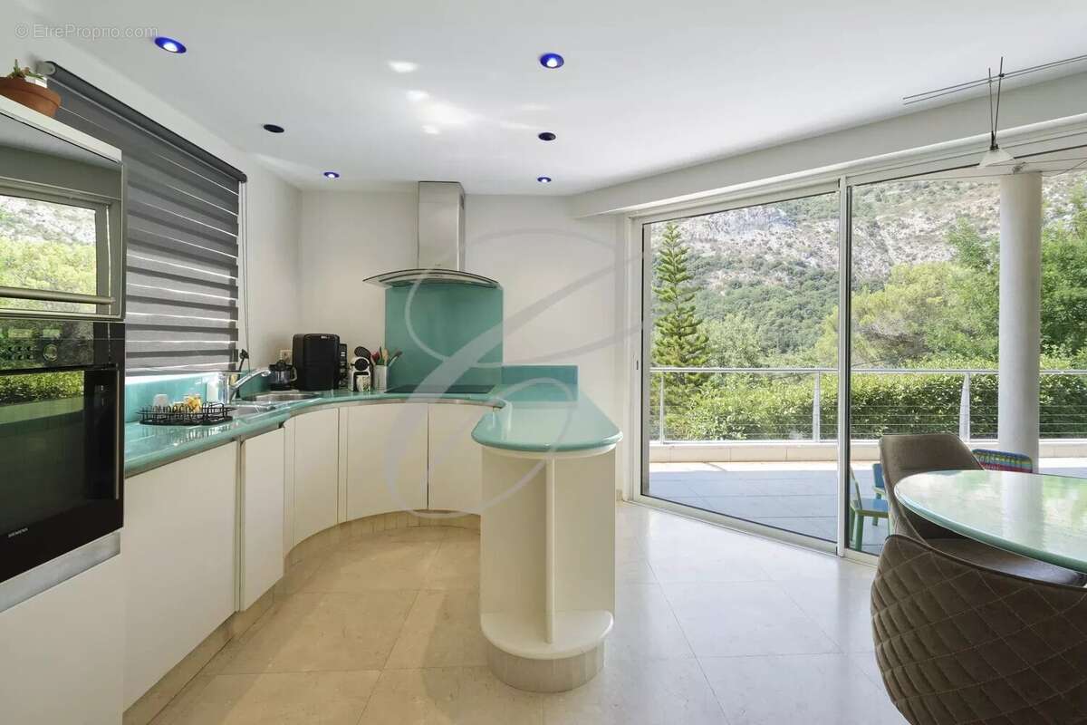 Villa moderne avec vue mer – Calme absolu à 10 minutes de Monaco - photo 7